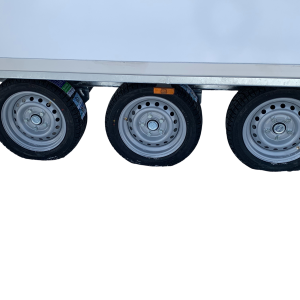 3st 1350 kg axlar, istället för 2 st 1800 kg